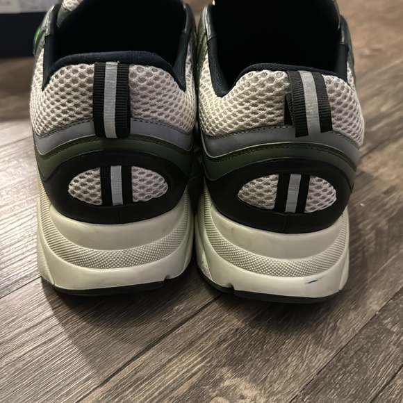 Dior b22 khaki pistachio sz44 - Picture 7 of 7